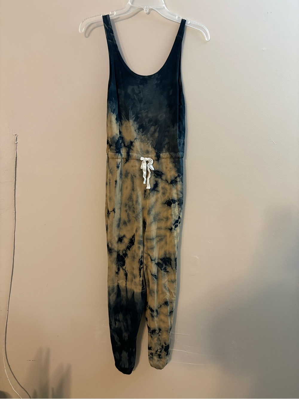 Electric & Rose Black Sleeveless V-Neck Top